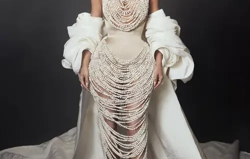 Kim Kardashian Luncurkan Koleksi Mewah Terbaru